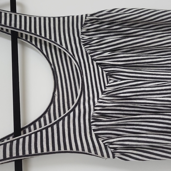 Opening Ceremony used XS summer dress - Picture 2 of 4